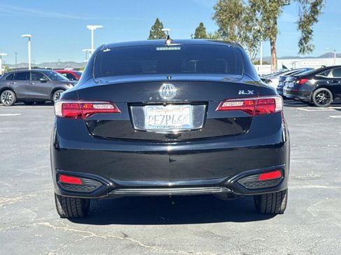 Used 2018 Acura ILX w/ Premium Package image 4
