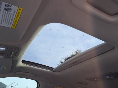 Used 2022 Kia Telluride S image 26