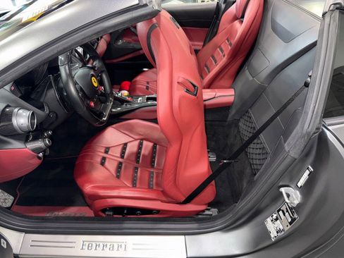 Used 2021 Ferrari 812 GTS image 51