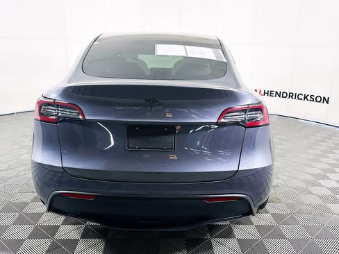 Used 2020 Tesla Model Y Long Range image 4