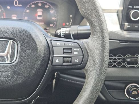 Used 2025 Honda Accord LX image 24