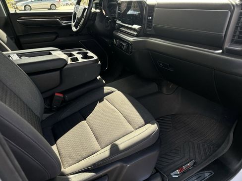 Used 2023 Chevrolet Silverado 1500 RST image 16