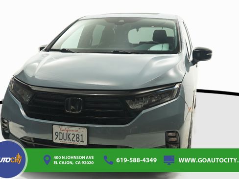 Used 2023 Honda Odyssey Sport image 4