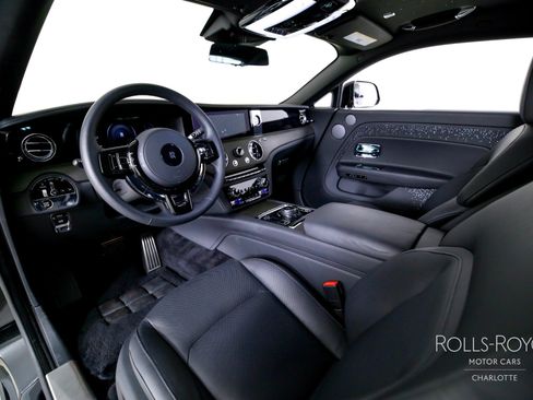 Used 2025 Rolls-Royce Spectre w/ Spectre Launch Package image 4