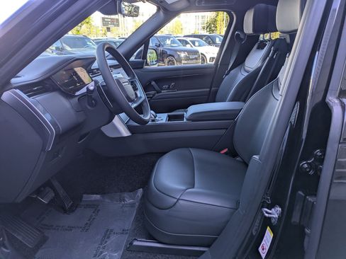 New 2026 Land Rover Range Rover SV AWD/4WD image 25