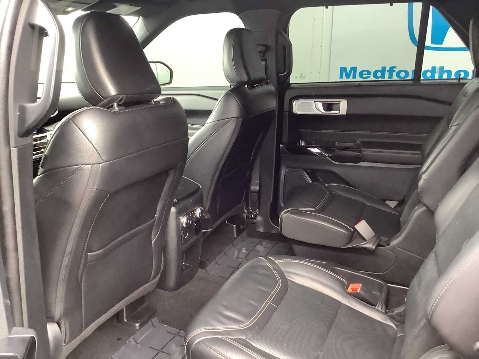 Used 2021 Ford Explorer ST w/ Equipment Group 401A AWD/4WD image 12