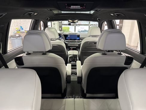 New 2026 BMW X7 xDrive40i image 11