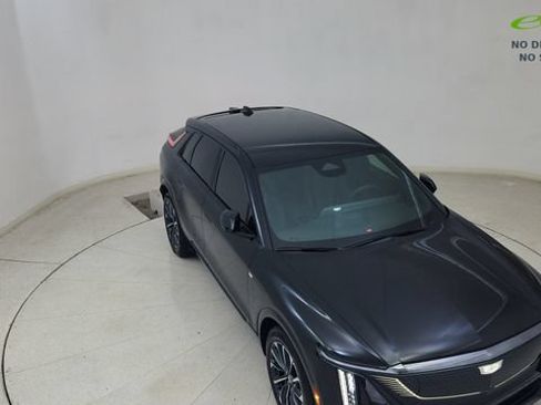 Used 2025 Cadillac Lyriq Sport AWD/4WD image 78