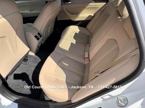 Used 2019 Hyundai Sonata SEL w/ Tech Package 02 image 9