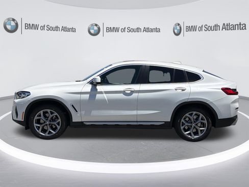 Certified 2025 BMW X4 xDrive30i w/ Premium Package AWD/4WD image 23