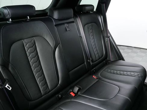 Used 2023 BMW X5 M w/ Competition Package image 21