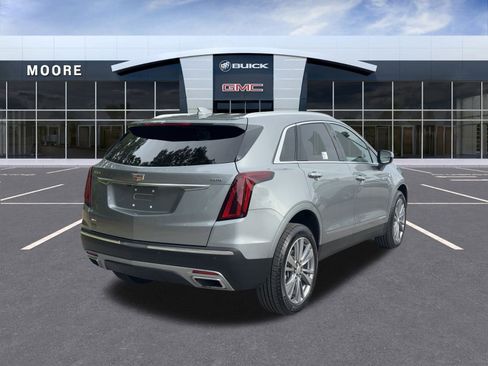 Used 2025 Cadillac XT5 Premium Luxury image 6