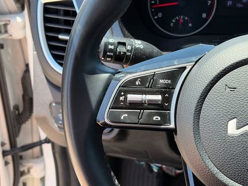 Used 2023 Kia Seltos S FWD image 23
