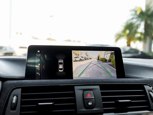 Used 2019 BMW M4 CS w/ Executive Package image 21