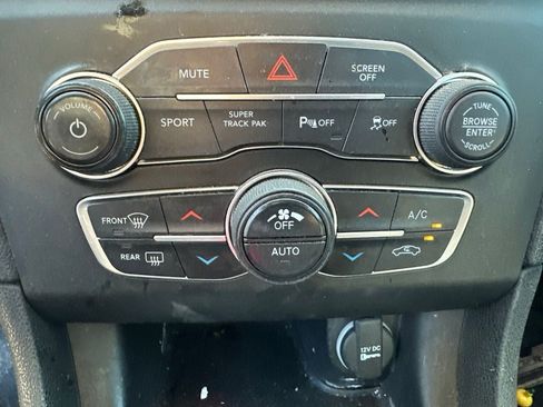 Used 2021 Dodge Charger GT w/ Performance Handling Group RWD image 12