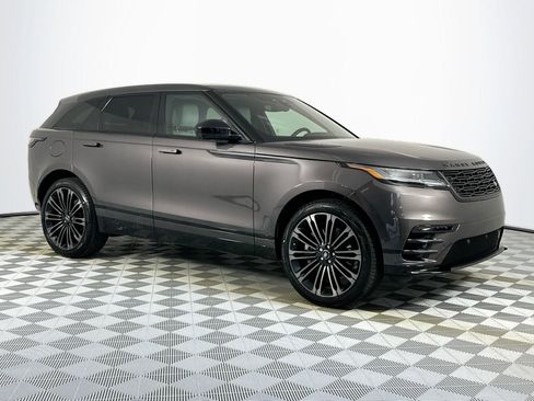 New 2026 Land Rover Range Rover Velar Dynamic SE image 3
