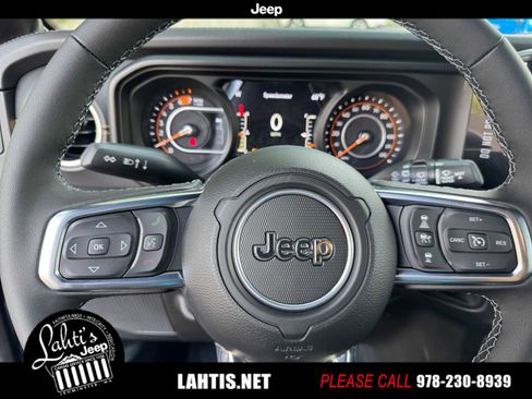 New 2025 Jeep Wrangler Unlimited Sahara image 33