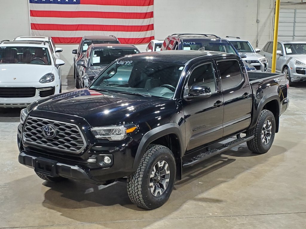 Used 2022 Toyota Tacoma TRD Off-Road AWD/4WD image 32