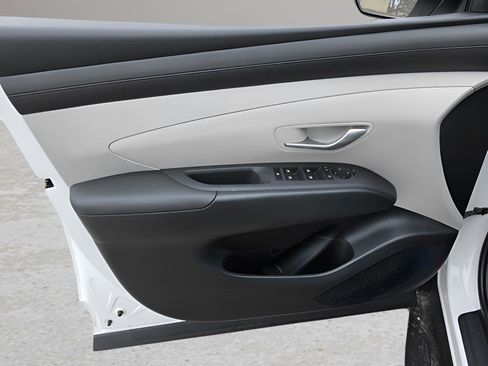 New 2026 Hyundai Tucson SEL image 12
