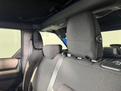 Used 2022 Ford Bronco Wildtrak AWD/4WD image 30