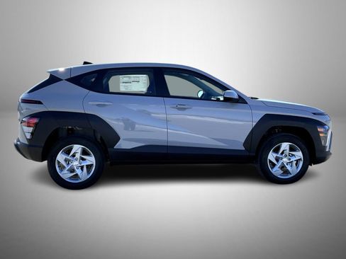 New 2026 Hyundai Kona SE image 4