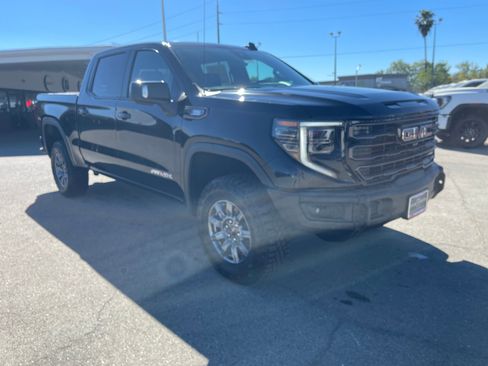 New 2026 GMC Sierra 1500 AT4X image 3