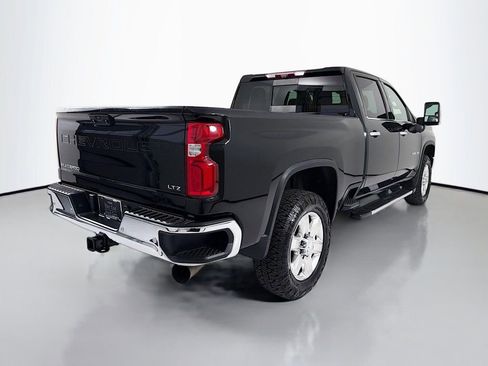 Used 2020 Chevrolet Silverado 2500 LTZ w/ LTZ Premium Package image 7