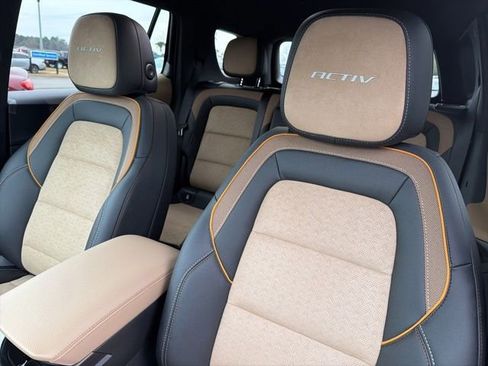 New 2026 Chevrolet Equinox ACTIV image 23