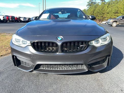 Used 2015 BMW M4 Convertible image 2