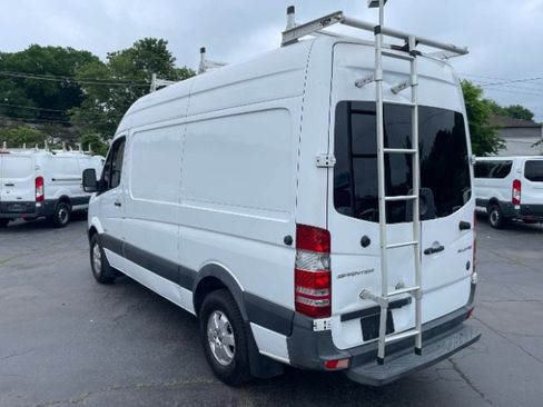 Used 2016 Mercedes-Benz Sprinter 2500 w/ Front Bench Seat Package image 3