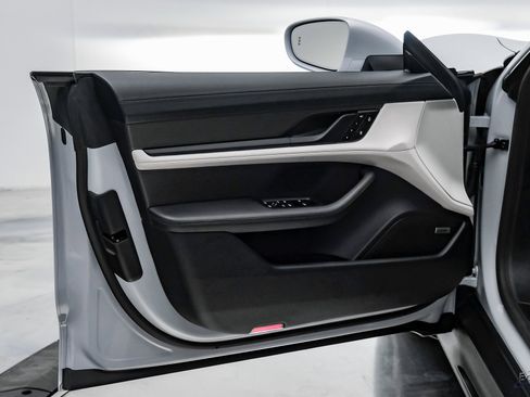 Used 2023 Porsche Taycan GTS w/ Premium Package image 73