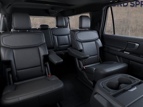 New 2027 Ford Expedition Max Platinum RWD image 13