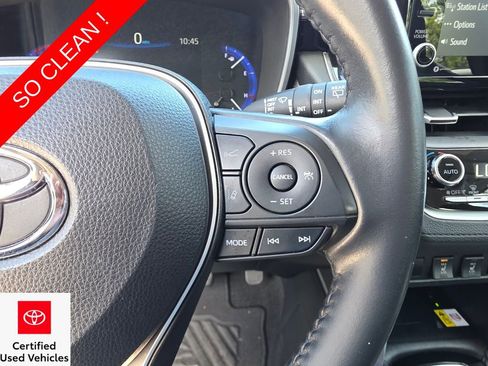 Certified 2022 Toyota Corolla Cross XLE w/ Convenience Package image 31