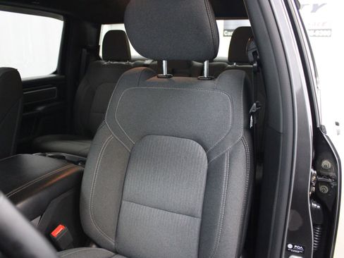 Used 2021 RAM 1500 Big Horn image 18