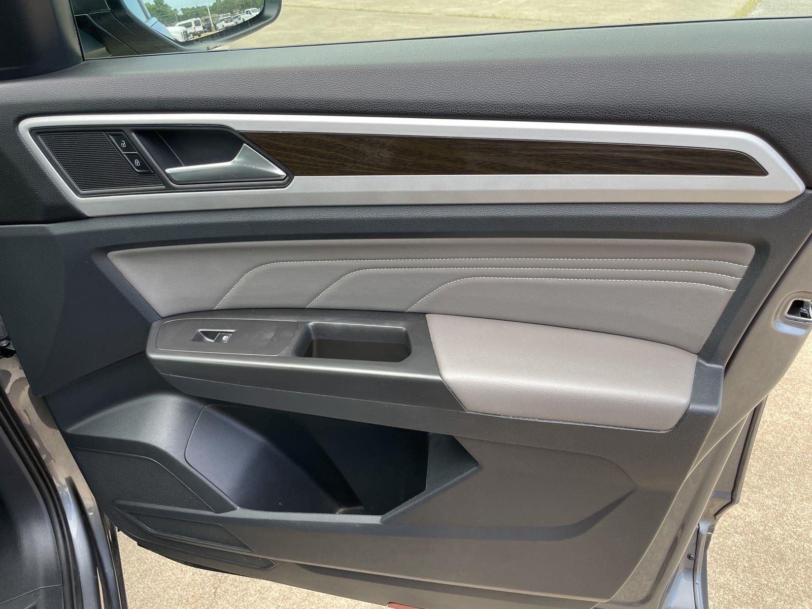 Used 2022 Volkswagen Atlas SE FWD image 48