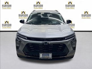 New 2026 Chevrolet Trax ACTIV w/ Sunroof Package FWD video 2