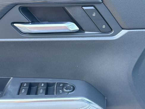 New 2026 GMC Acadia Elevation image 17