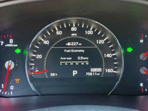 Used 2019 Kia Sorento SX w/ SX Touring Package AWD/4WD image 30