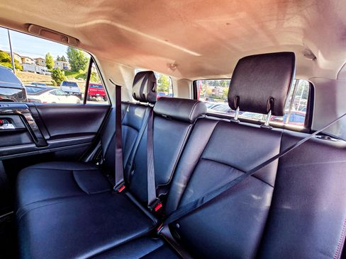 Used 2019 Toyota 4Runner TRD Pro image 11