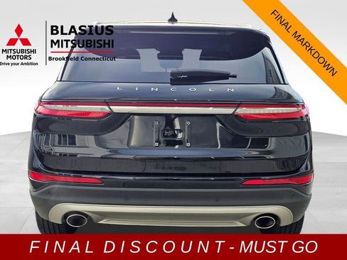 Used 2022 Lincoln Corsair AWD w/ Premium Package image 6