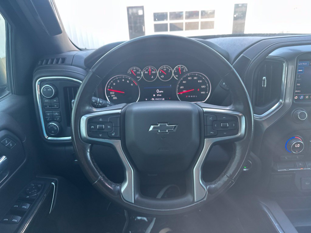 Used 2021 Chevrolet Silverado 1500 RST w/ Z71 Off-Road Package AWD/4WD image 11
