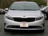 Used 2017 Kia Forte LX w/ LX Popular Package image 2