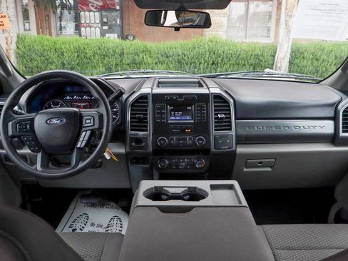 Used 2019 Ford F350 XLT AWD/4WD image 24