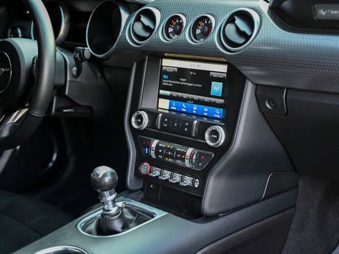Used 2019 Ford Mustang GT Premium w/ GT Performance Package RWD image 61