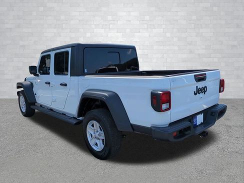 Used 2023 Jeep Gladiator Sport AWD/4WD image 7