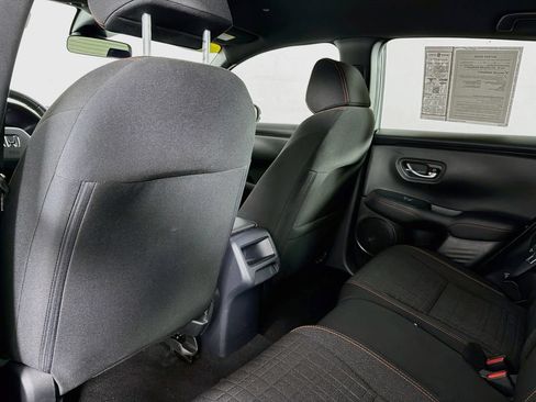 Used 2025 Honda HR-V Sport image 37