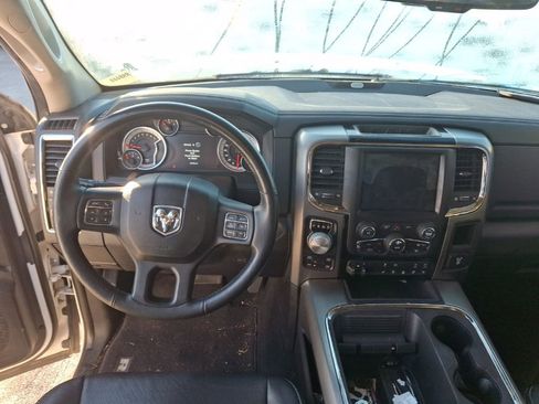 Used 2018 RAM 1500 Sport image 10