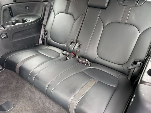 Used 2024 Honda Pilot EX-L image 25