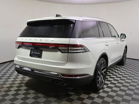 New 2026 Lincoln Aviator Reserve AWD/4WD image 6