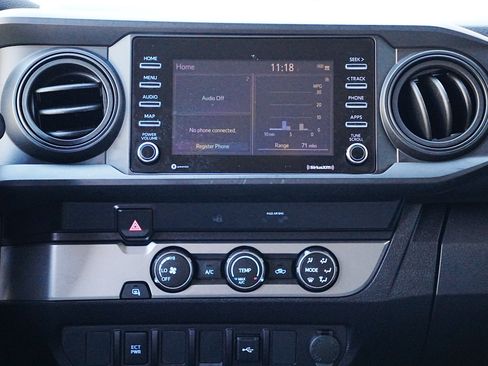 Used 2022 Toyota Tacoma SR image 14